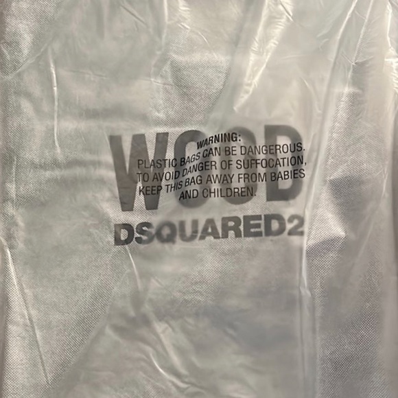 Sealed/NWT DSQUARED2 WOOD Weekend Holdall Sport Overnight Travel Bag - Picture 5 of 5